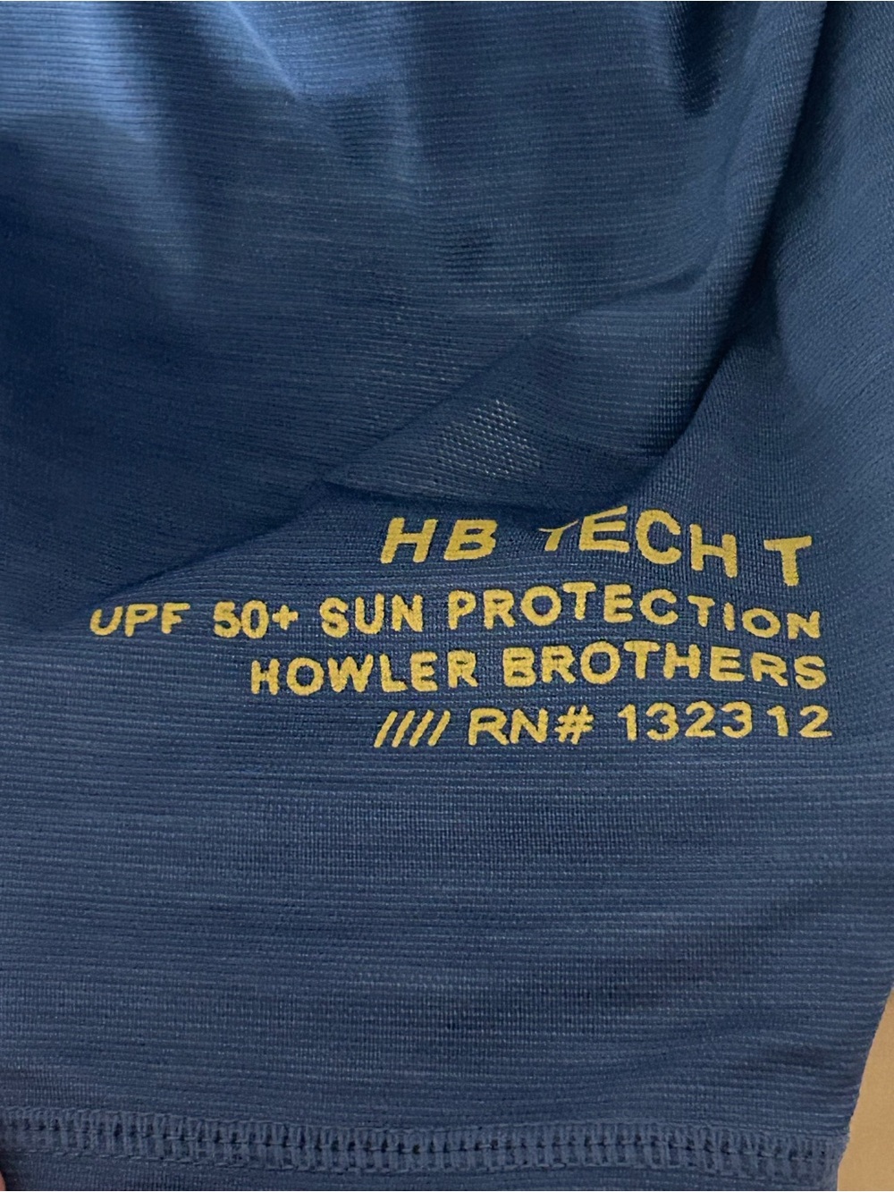 Howler Bros Pullover Mens Medium Blue HB Tech T Hooded UPF 50+ Sun Protection - Picture 4 of 8